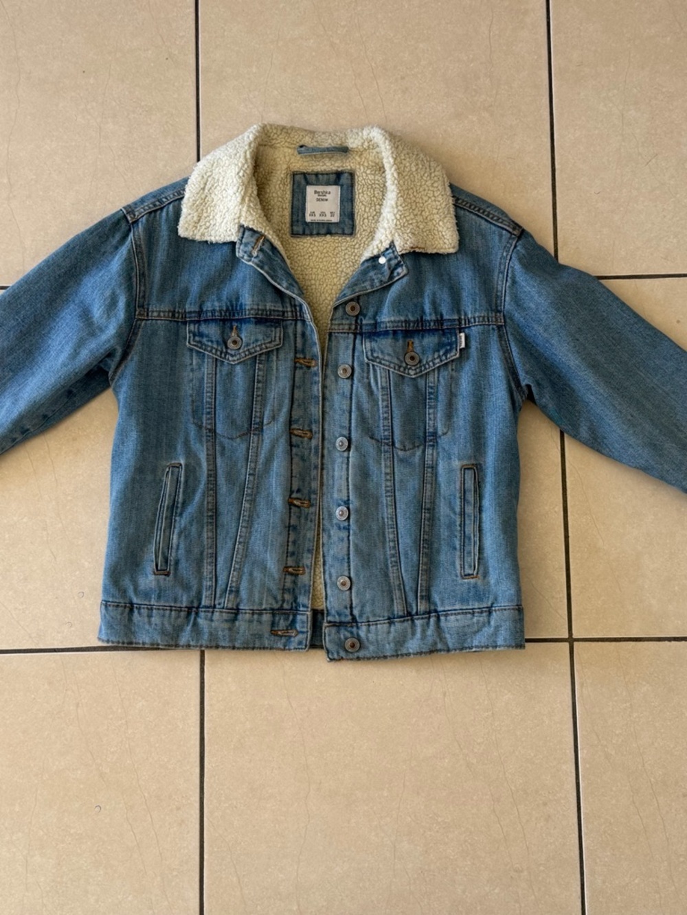 Oversized Light Blue Denim Jacket with Cream Sherpa Inside